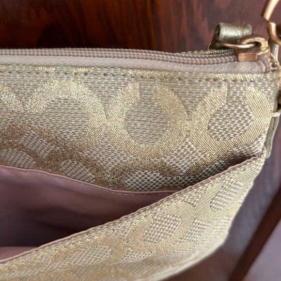 Gold Coach OP Art Crossbody Bag - Picture 6 of 6